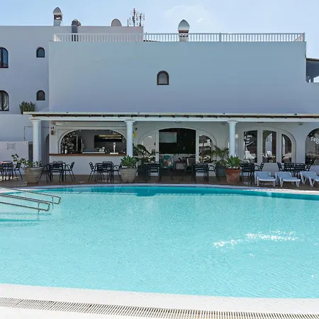 Palmeras Terrace Apt - Pool - Next To Beach アパート *
